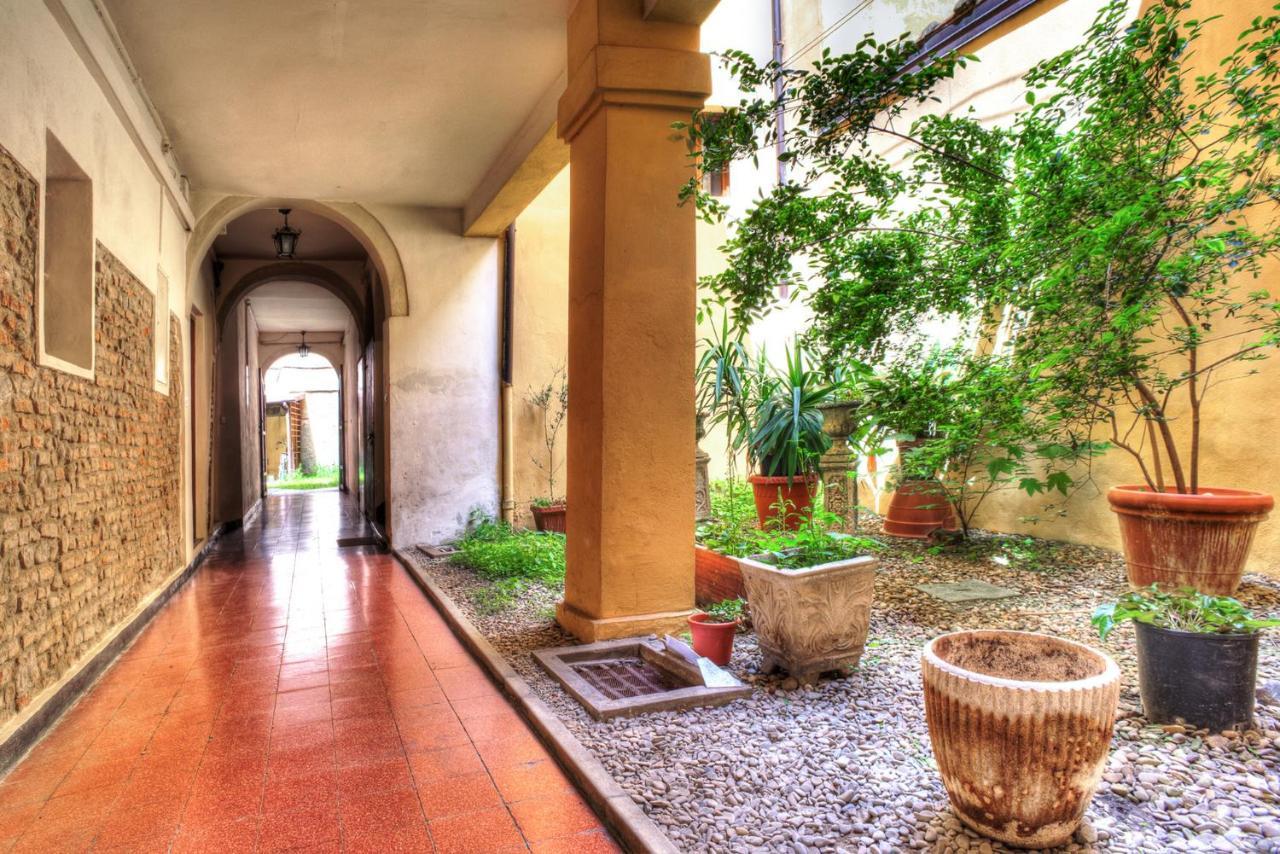 Bologna City Center Apartment By Wonderful Italy Ngoại thất bức ảnh